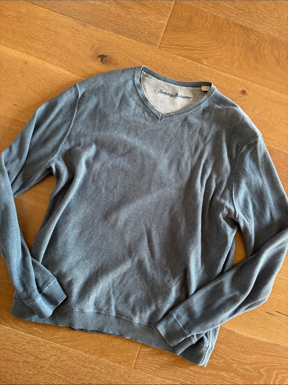 Tommy Bahama Men’ XL Pullover Sweater Blue V-Neck silk Cotton textured Beach
